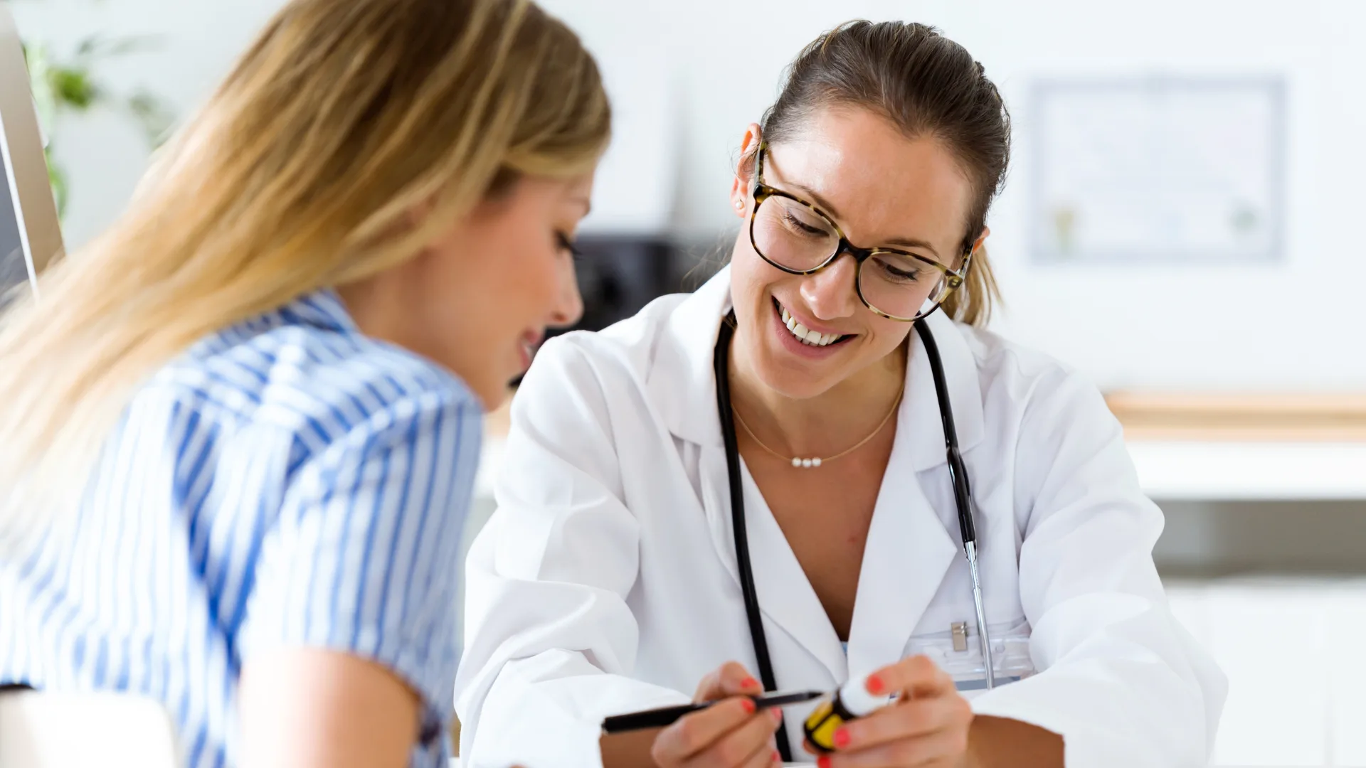 E-Consultation App for Doctors - DocToDoor